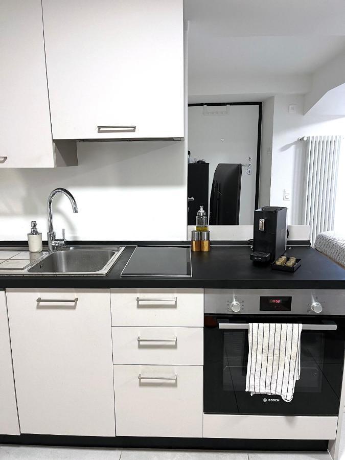 The Hidden Studio; Comfy & Close To The Lake Λουγκάνο Εξωτερικό φωτογραφία